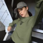 Trident in black with embroidery – Unisex Sweatshirt 3