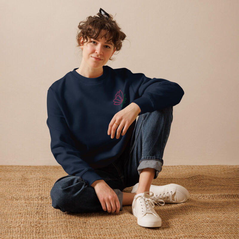 Flamingo-colored rose with embroidery – Unisex eco sweatshirt 4