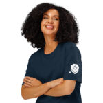 The maple leaf – Unisex organic ribbed neck t-shirt 4
