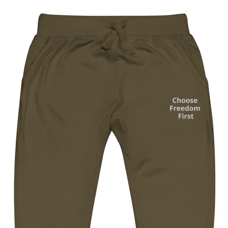 Choose Freedom First – Fleece sweatpants with embroidery 13